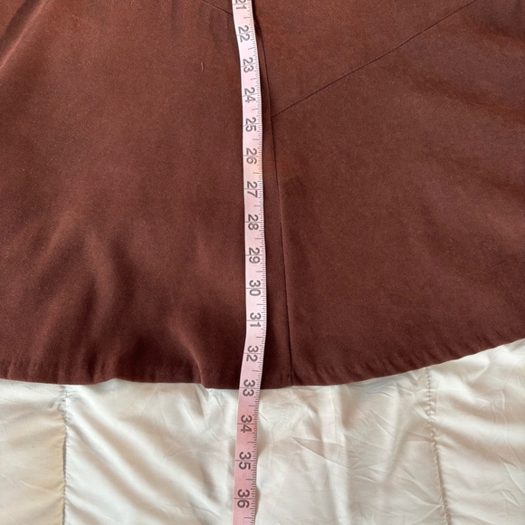 Chic Brown Midi Skirt - Picture 10 of 11